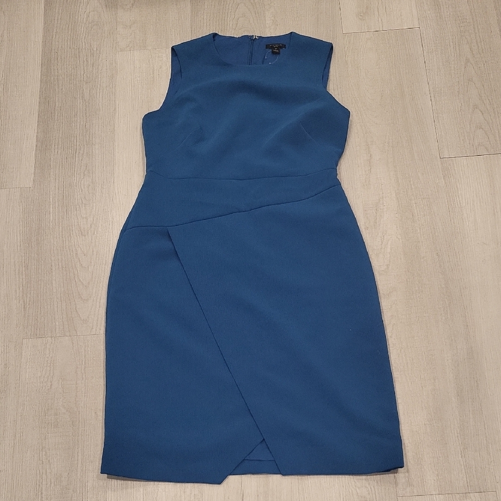 Sleeveless Mini Sheath Dress in Medium to Dark Blue for Cocktail Events